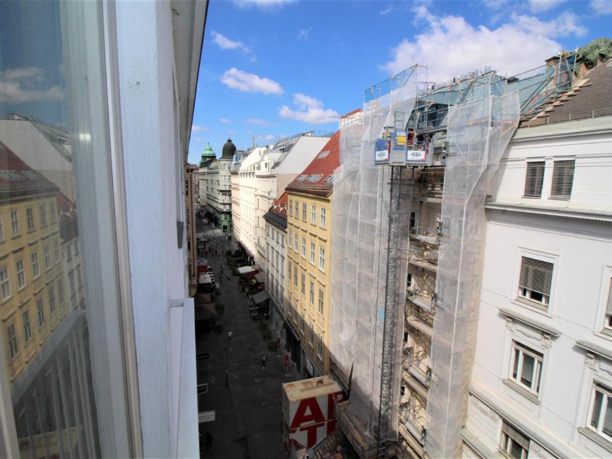 Apartment Opera By Interhome Wien Exteriör bild